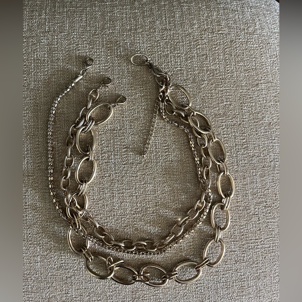Gold tone 3-in-1 Detachable necklace